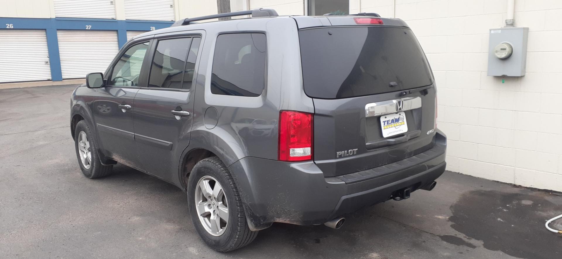 2011 Honda Pilot (5FNYF4H55BB) , located at 2015 Cambell Street, Rapid City, SD, 57701, (605) 342-8326, 44.066433, -103.191772 - Photo#2